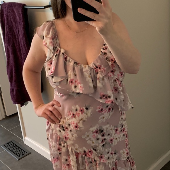 ⭐️ Parker Floral Silk Dress ⭐️ - Picture 6 of 6